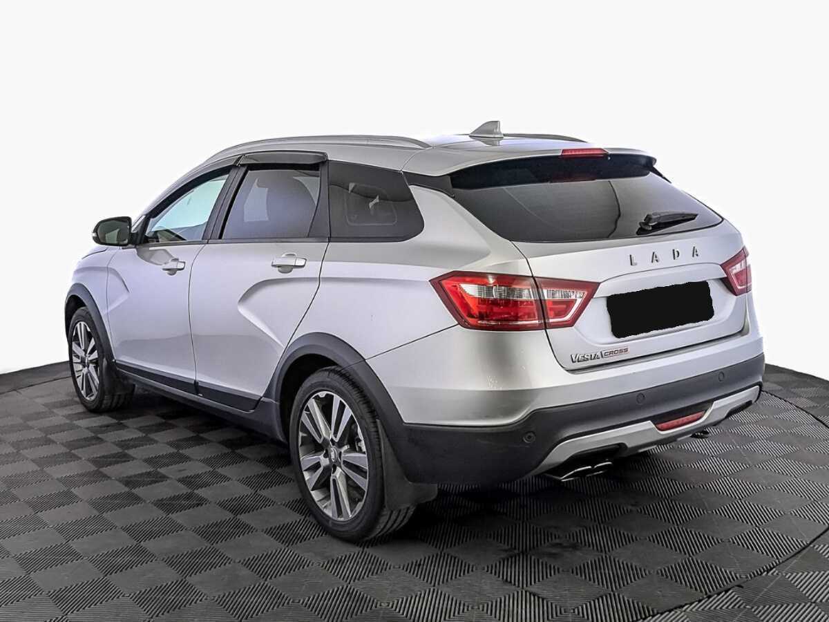 Lada (ВАЗ) Vesta с пробегом — 2021 год. Фото: #6