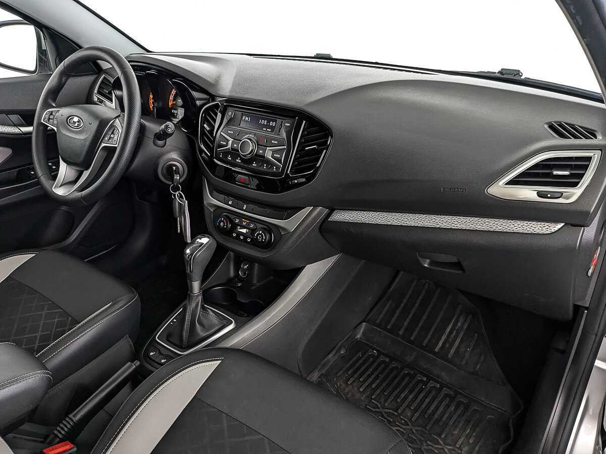 Lada (ВАЗ) Vesta с пробегом — 2021 год. Фото: #12