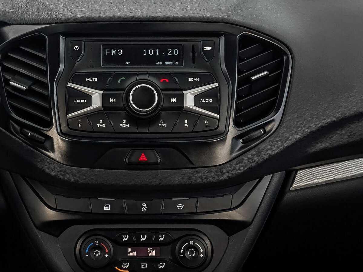 Lada (ВАЗ) Vesta с пробегом — 2021 год. Фото: #16