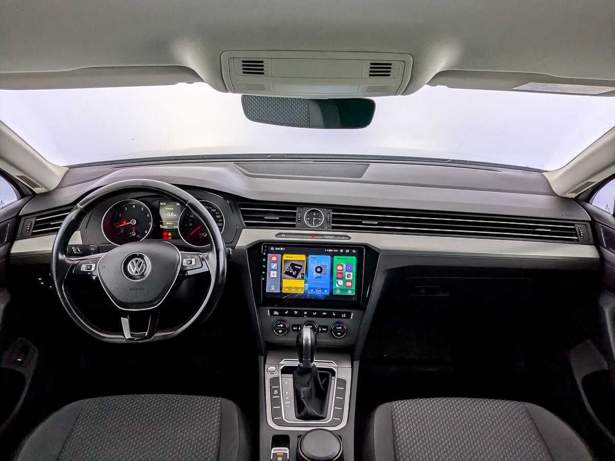 Volkswagen Passat с пробегом — 2016 год. Фото: #13