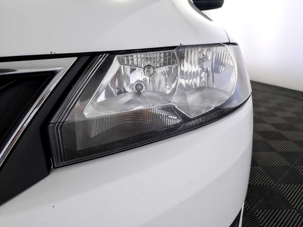 Skoda Rapid с пробегом — 2017 год. Фото: #16