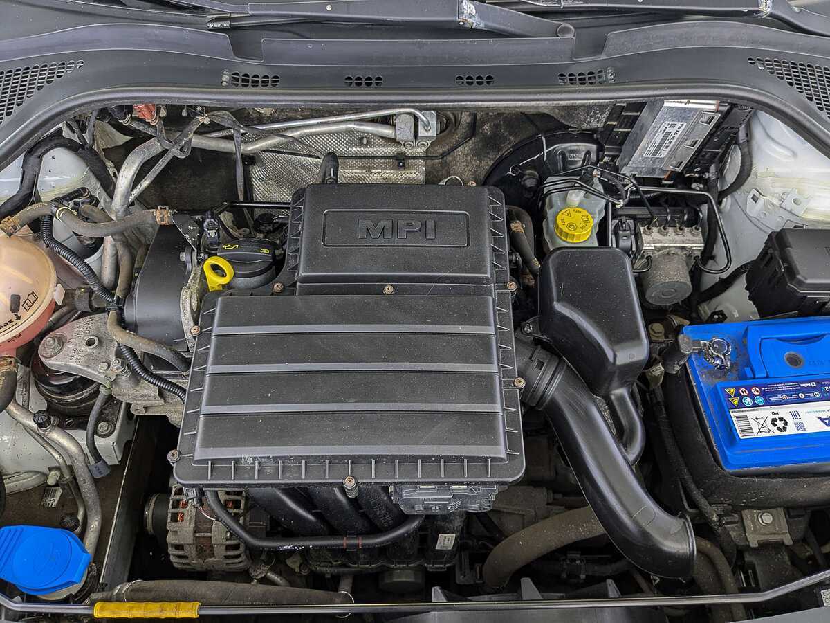 Skoda Rapid с пробегом — 2019 год. Фото: #8