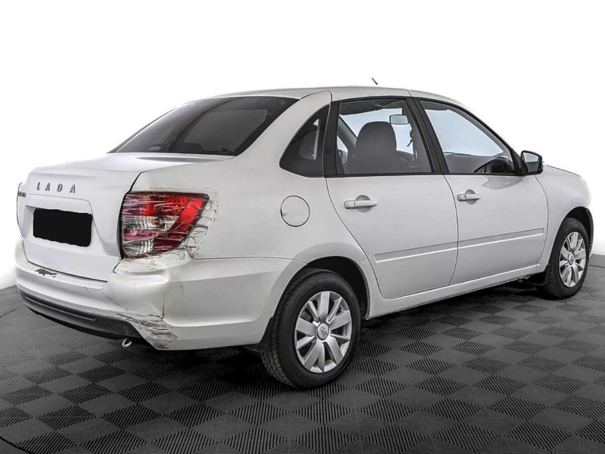 Lada (ВАЗ) Granta с пробегом — 2022 год. Фото: #3