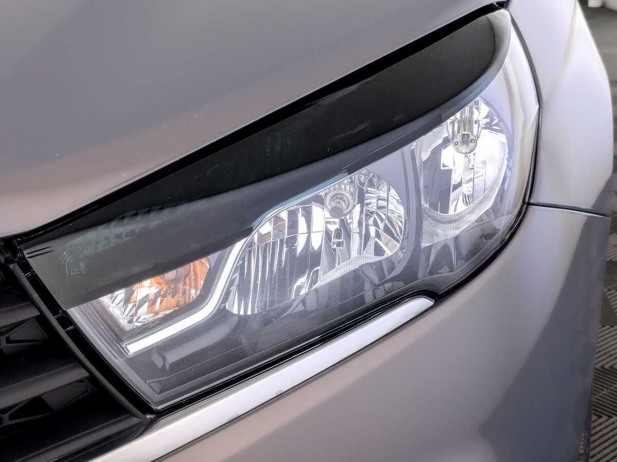 Lada (ВАЗ) Vesta с пробегом — 2017 год. Фото: #16