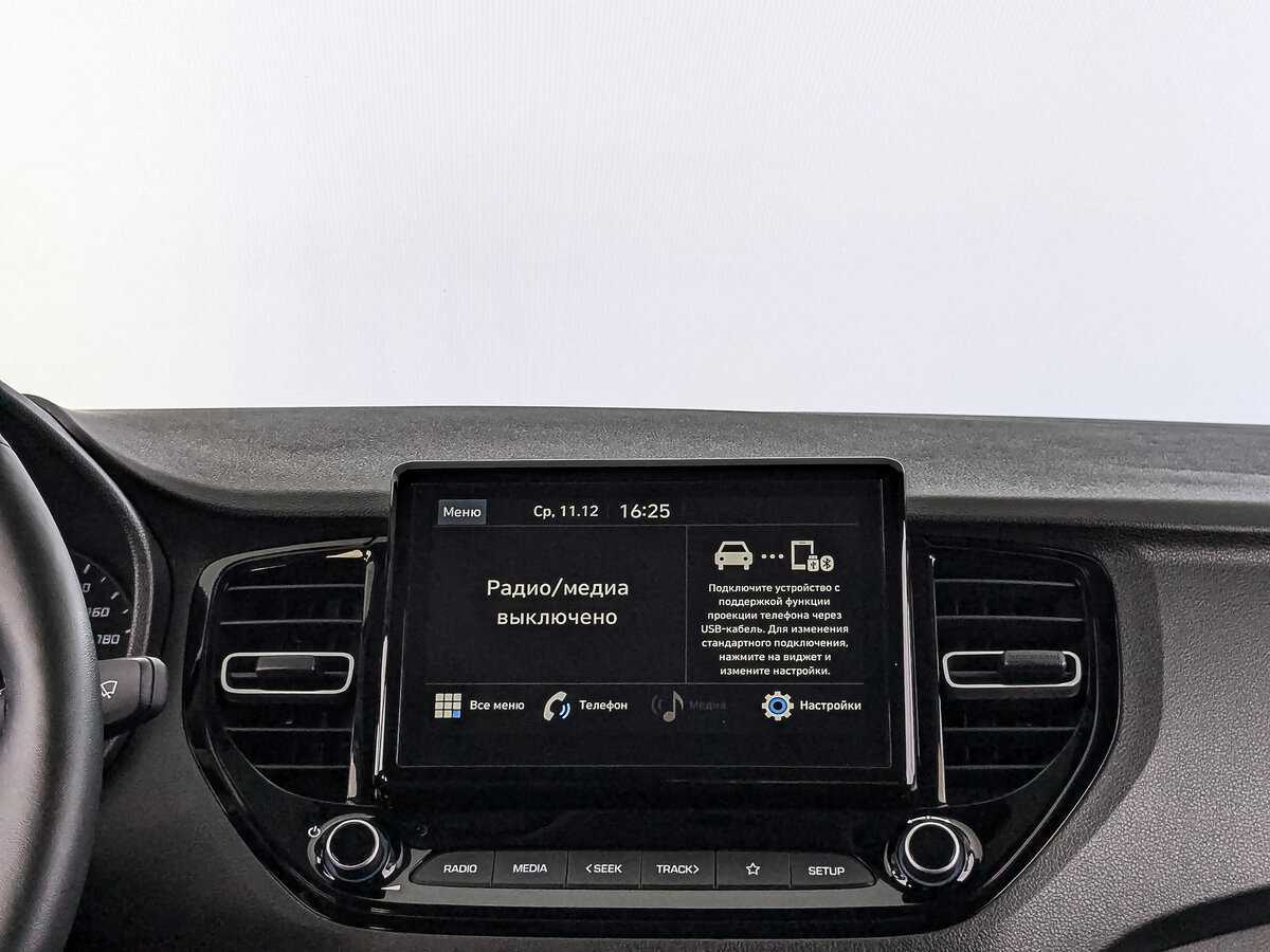 Hyundai Solaris с пробегом — 2021 год. Фото: #16