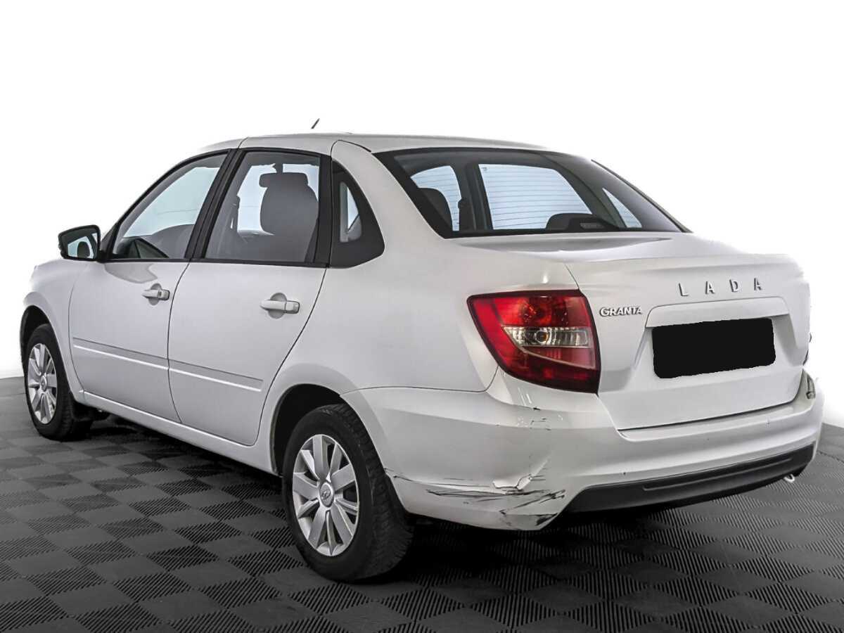 Lada (ВАЗ) Granta с пробегом — 2022 год. Фото: #6