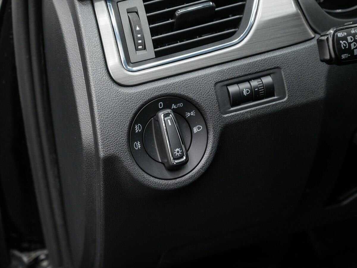 Skoda Rapid с пробегом — 2018 год. Фото: #14