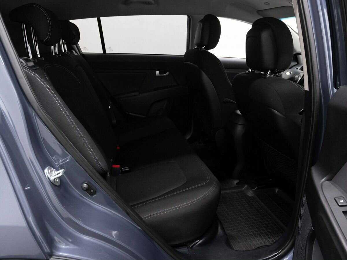 Kia Sportage с пробегом — 2015 год. Фото: #10