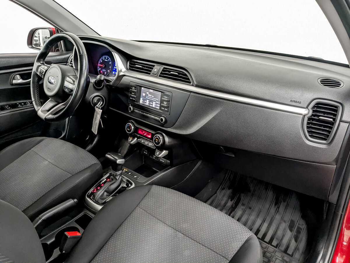 Kia Rio с пробегом — 2021 год. Фото: #10