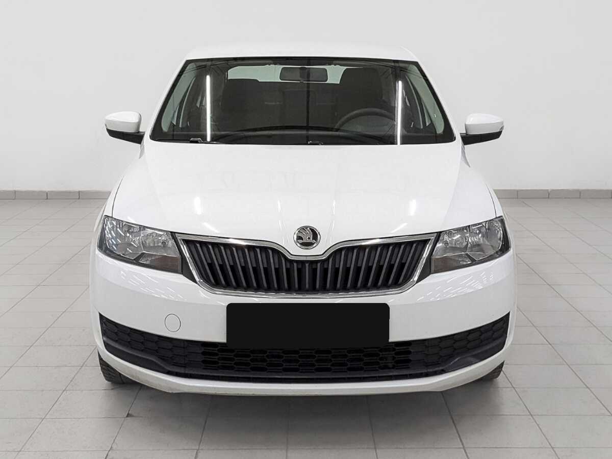 Skoda Rapid с пробегом — 2017 год. Фото: #1