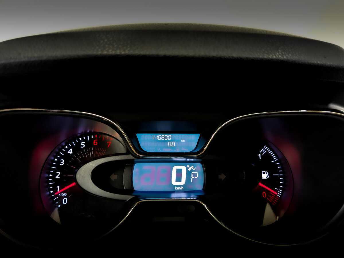 Renault Kaptur с пробегом — 2018 год. Фото: #12