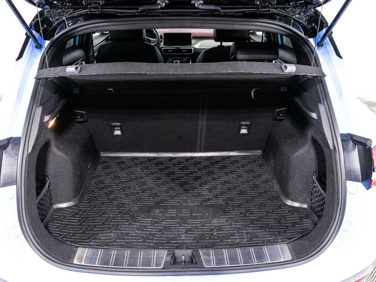 Geely Coolray с пробегом — 2022 год. Фото: #14