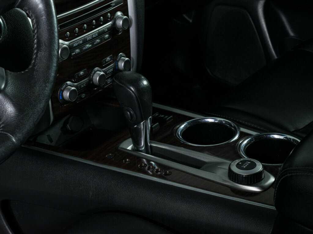 Nissan Pathfinder с пробегом — 2015 год. Фото: #16