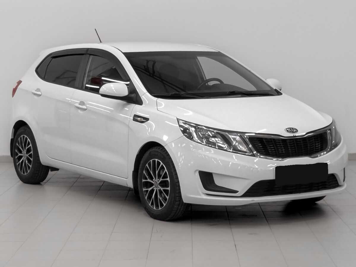 Kia Rio с пробегом — 2015 год. Фото: #2