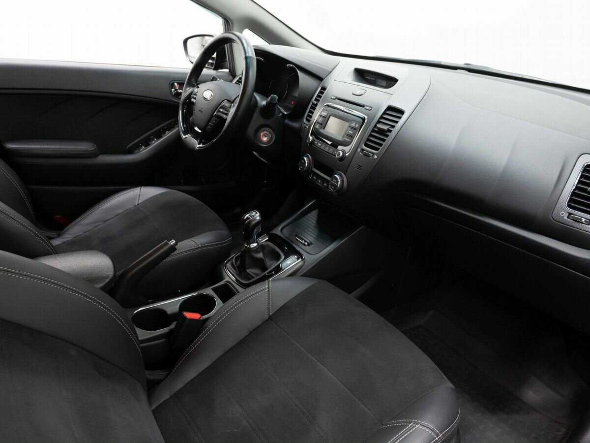Kia Cerato с пробегом — 2019 год. Фото: #11