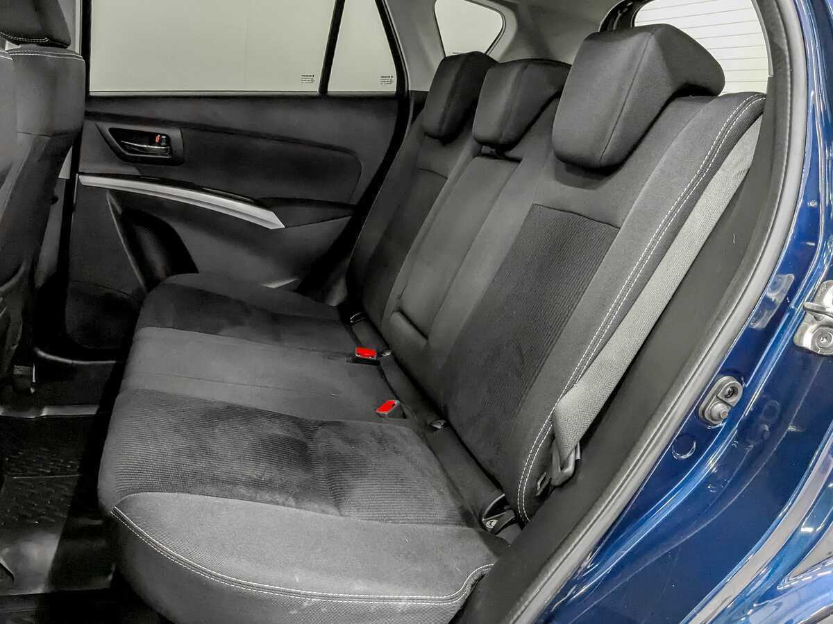 Suzuki SX4 с пробегом — 2017 год. Фото: #11