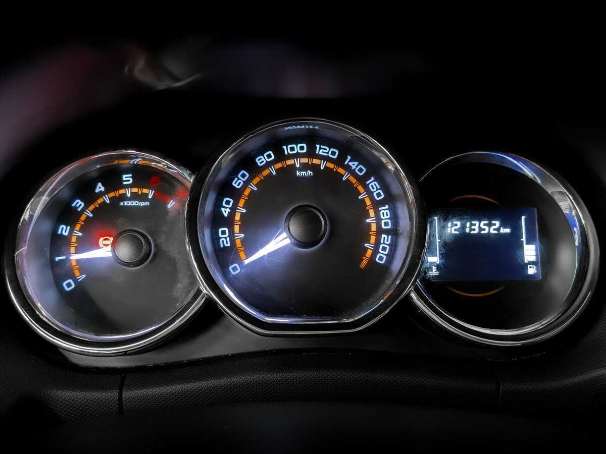 Lada (ВАЗ) Largus с пробегом — 2021 год. Фото: #11