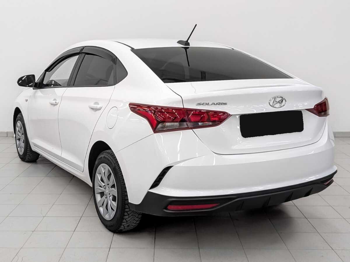 Hyundai Solaris с пробегом — 2021 год. Фото: #6