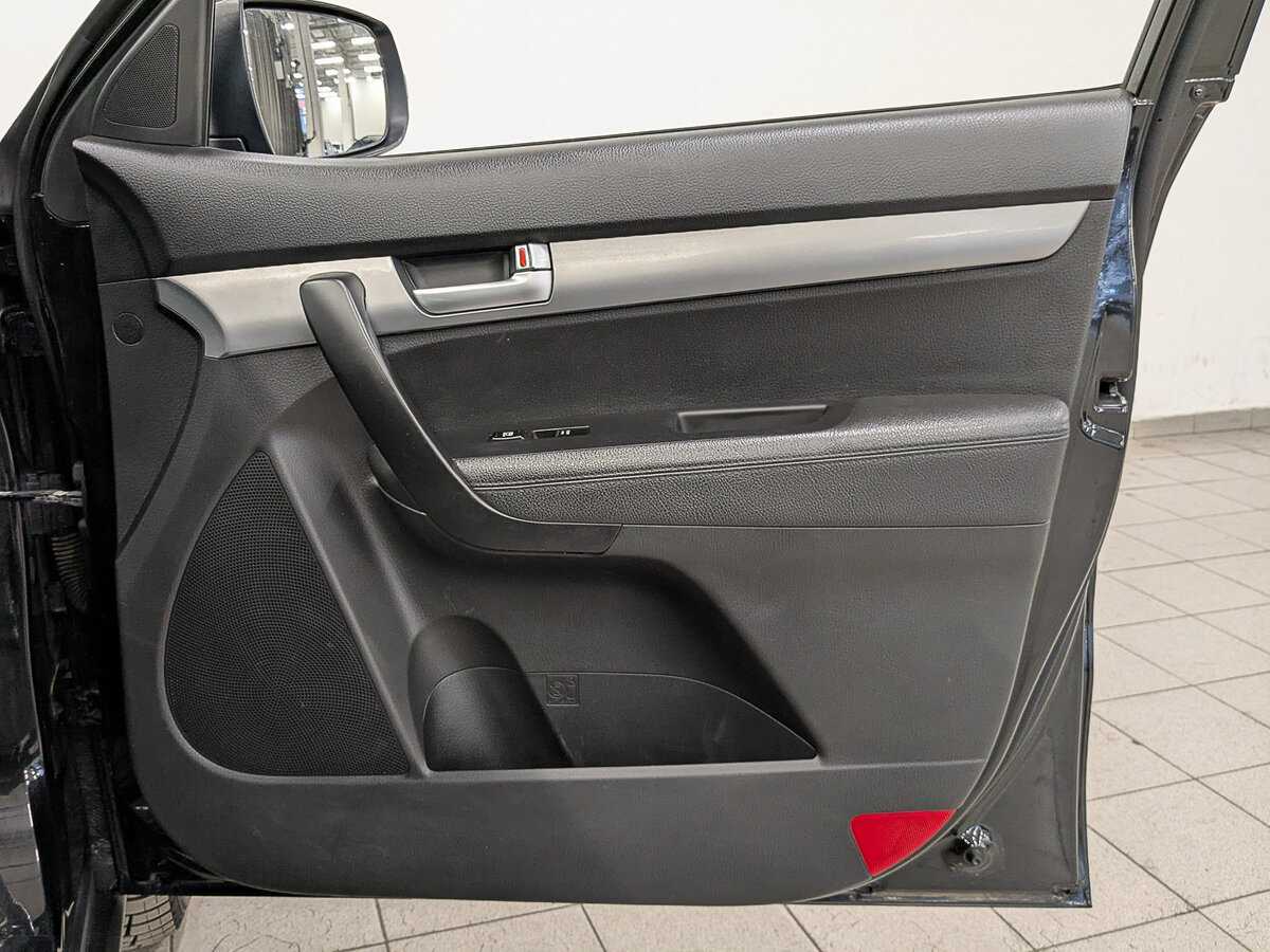 Kia Sorento с пробегом — 2015 год. Фото: #24