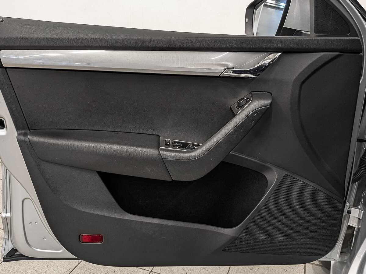 Skoda Octavia с пробегом — 2016 год. Фото: #18