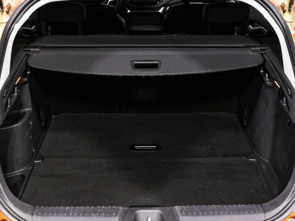 Lada (ВАЗ) Vesta с пробегом — 2018 год. Фото: #14