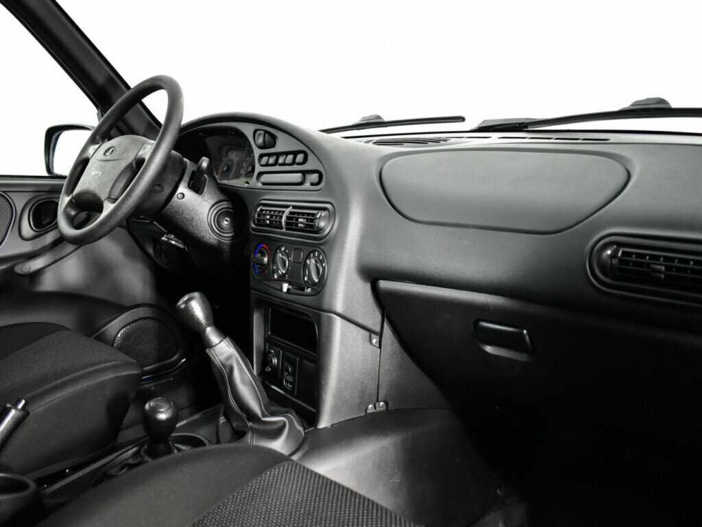 Lada (ВАЗ) Niva с пробегом — 2022 год. Фото: #8