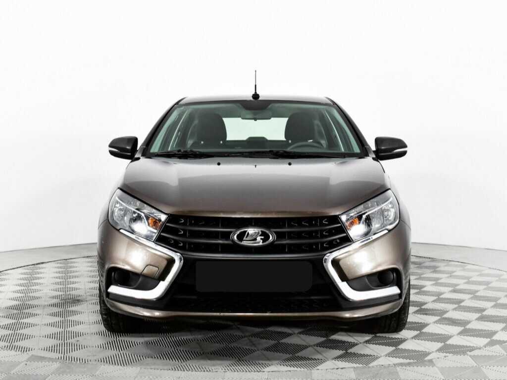 Lada (ВАЗ) Vesta с пробегом — 2016 год. Фото: #1