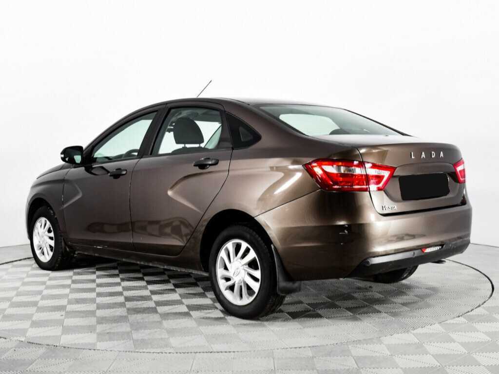 Lada (ВАЗ) Vesta с пробегом — 2016 год. Фото: #6