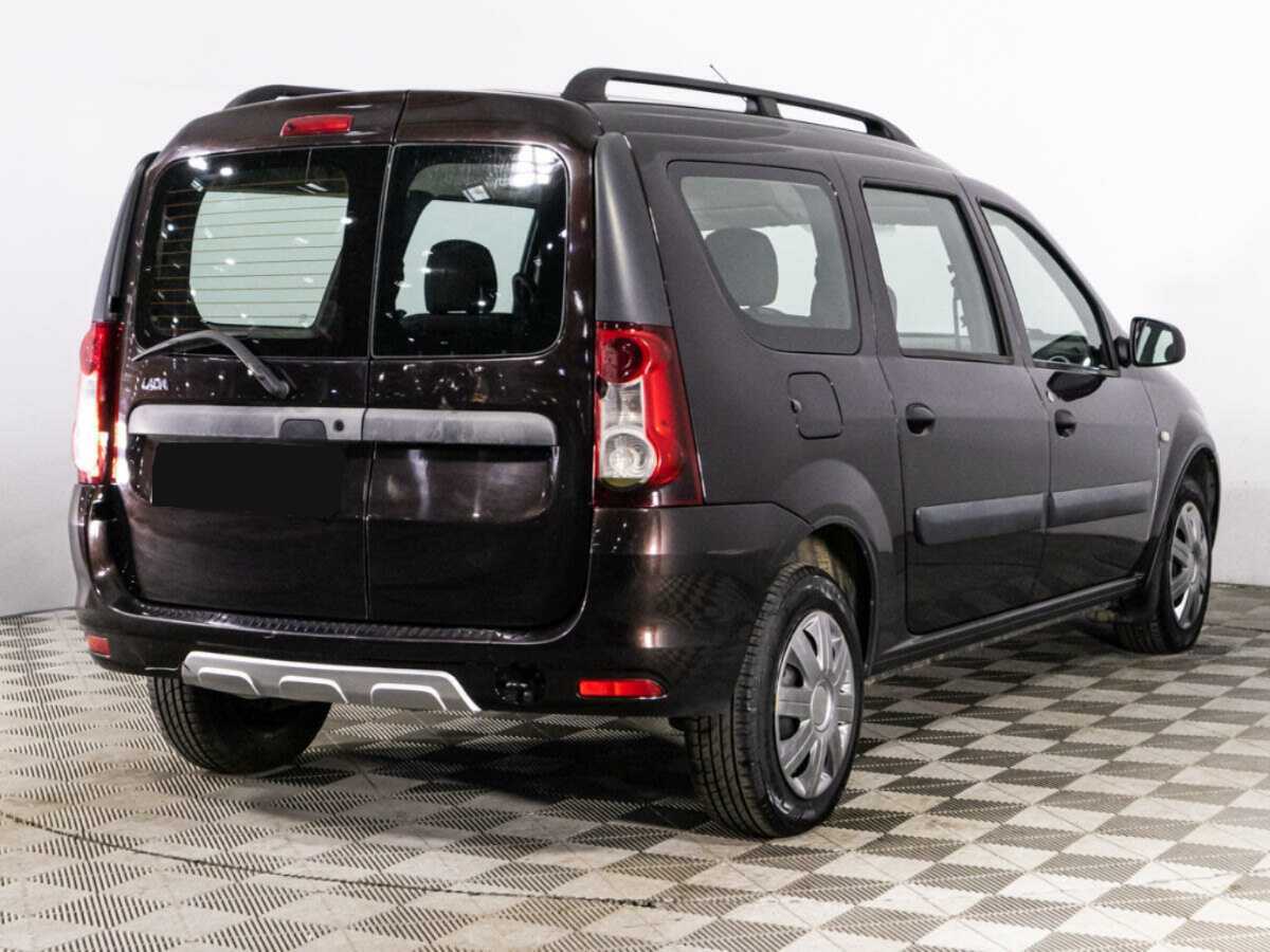 Lada (ВАЗ) Largus с пробегом — 2016 год. Фото: #4