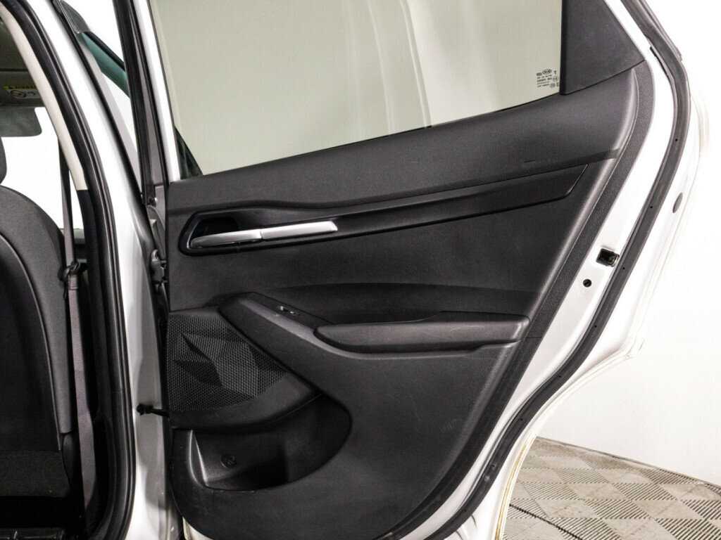 Kia Seltos с пробегом — 2020 год. Фото: #27