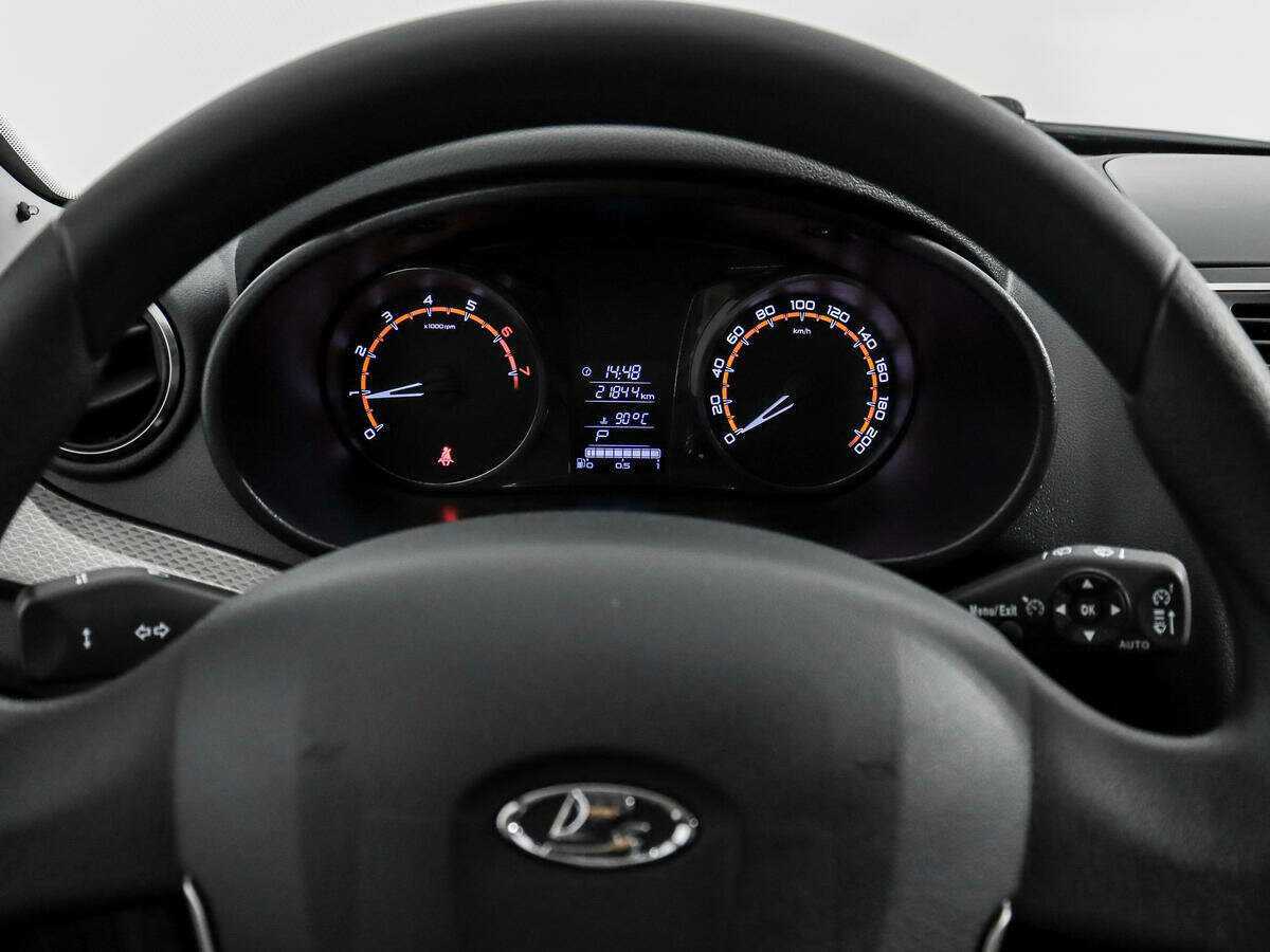 Lada (ВАЗ) Granta с пробегом — 2019 год. Фото: #12