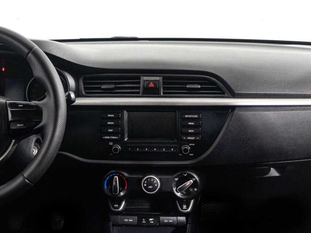 Kia Rio с пробегом — 2019 год. Фото: #13