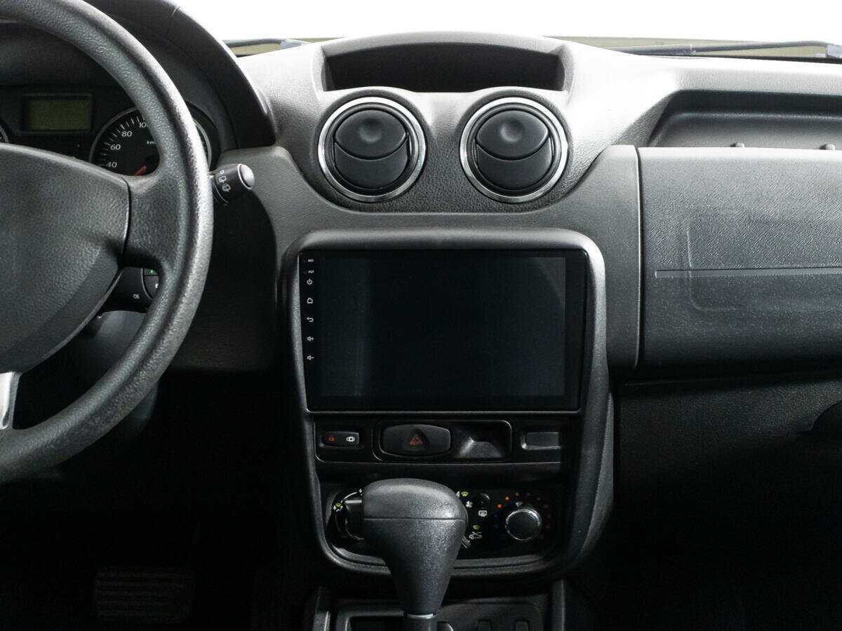 Renault Duster с пробегом — 2015 год. Фото: #13