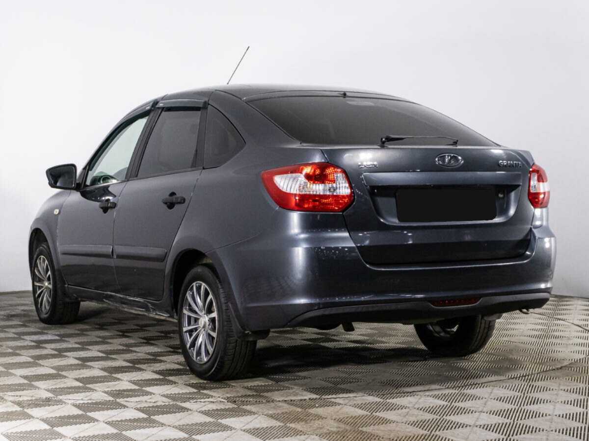 Lada (ВАЗ) Granta с пробегом — 2018 год. Фото: #6