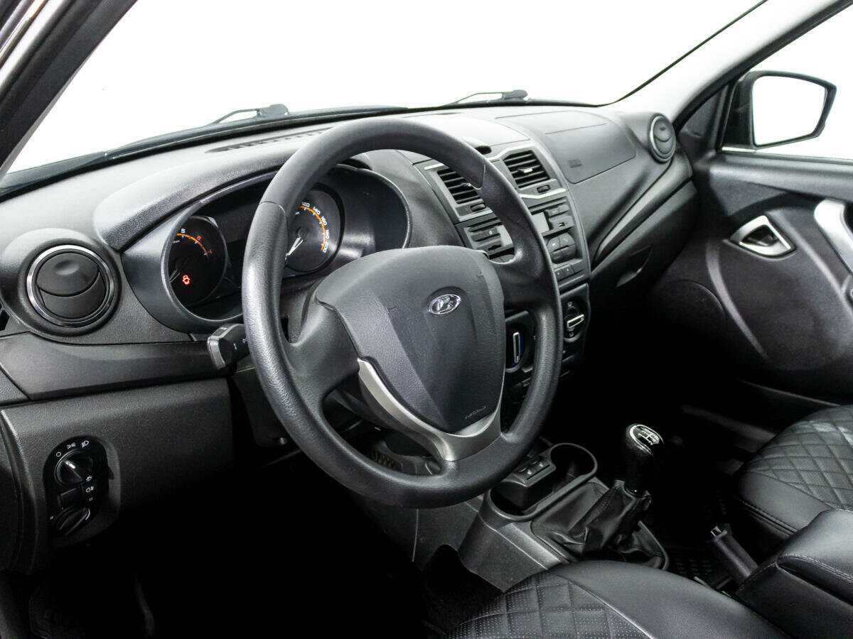 Lada (ВАЗ) Granta с пробегом — 2020 год. Фото: #10