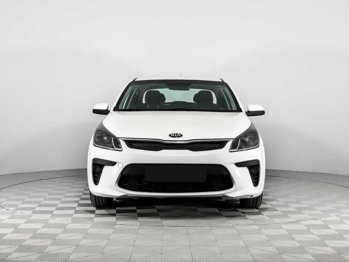 Kia Rio с пробегом — 2018 год. Фото: #1