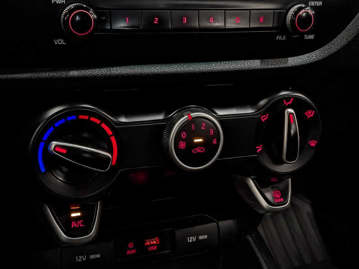 Kia Rio с пробегом — 2020 год. Фото: #17