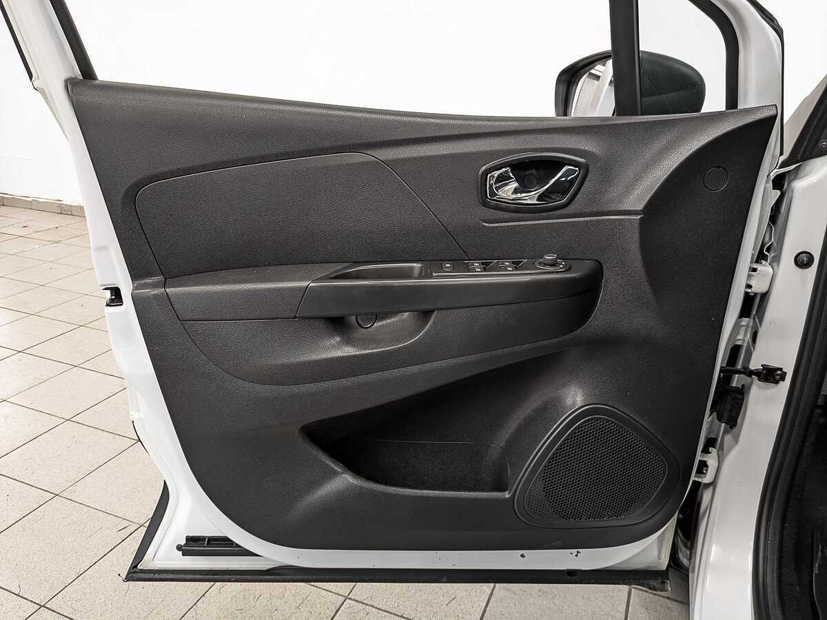 Renault Kaptur с пробегом — 2018 год. Фото: #18