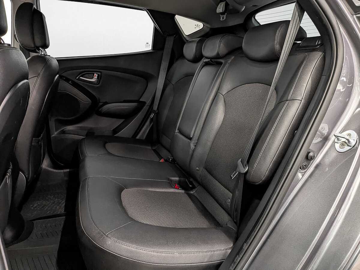 Hyundai ix35 с пробегом — 2014 год. Фото: #17