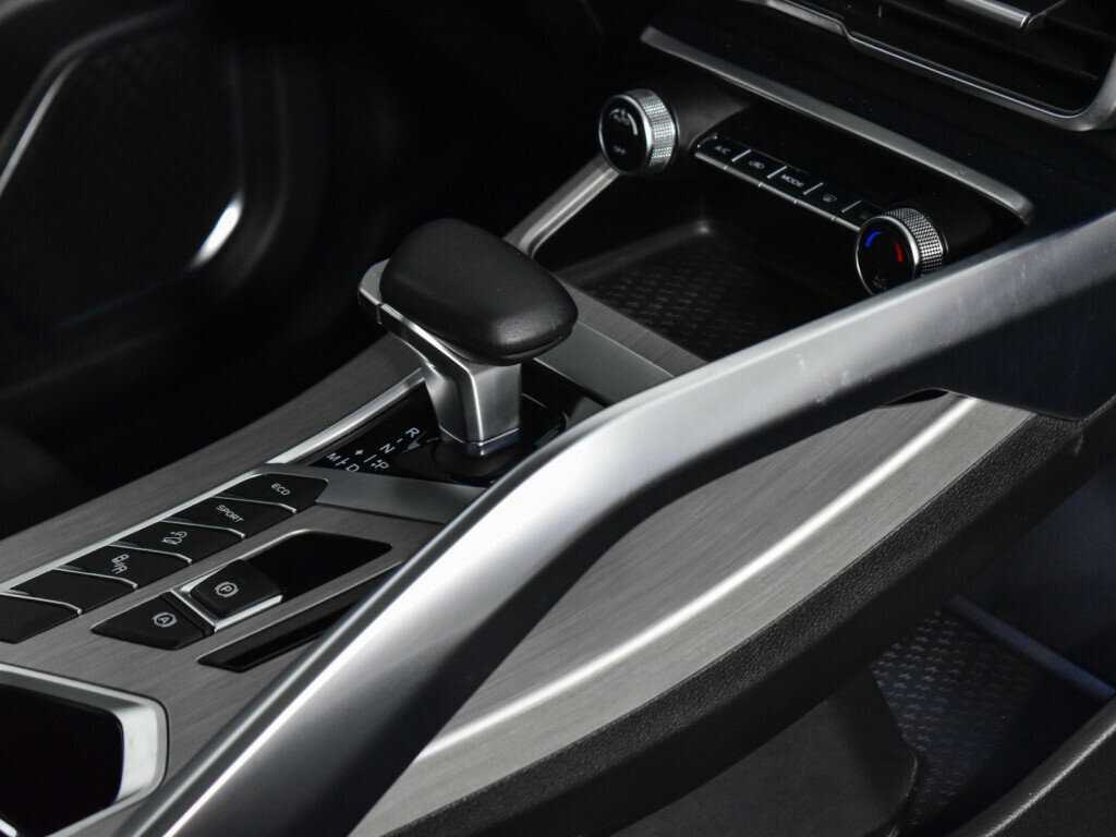 Geely Coolray с пробегом — 2022 год. Фото: #15