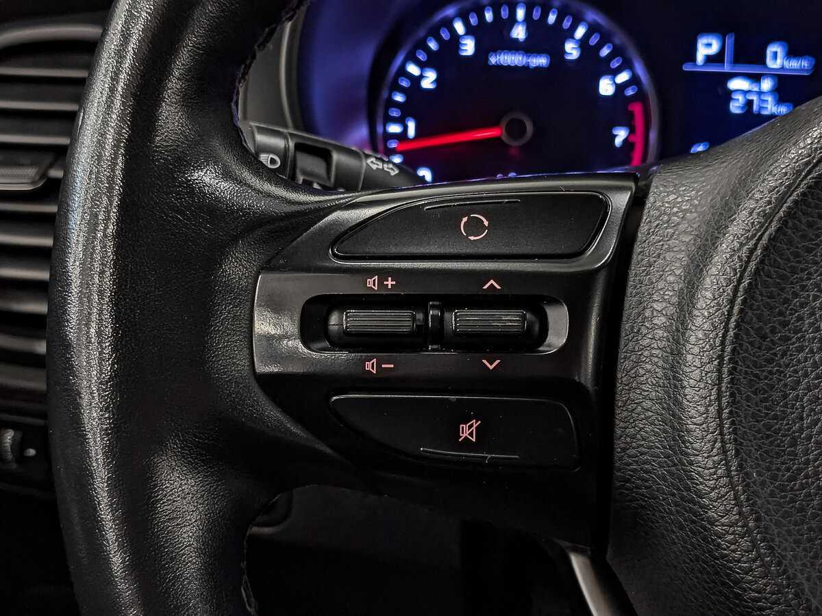 Kia Rio с пробегом — 2020 год. Фото: #24