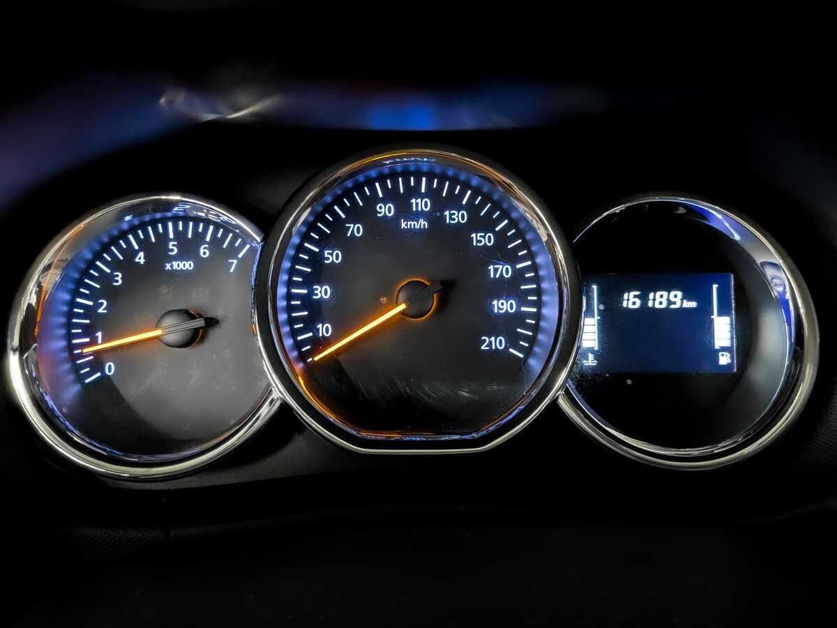 Renault Duster с пробегом — 2020 год. Фото: #12