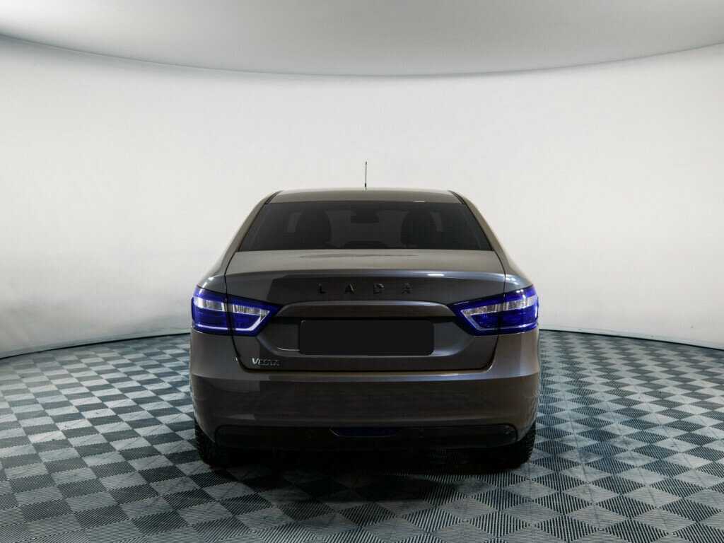 Lada (ВАЗ) Vesta с пробегом — 2021 год. Фото: #5