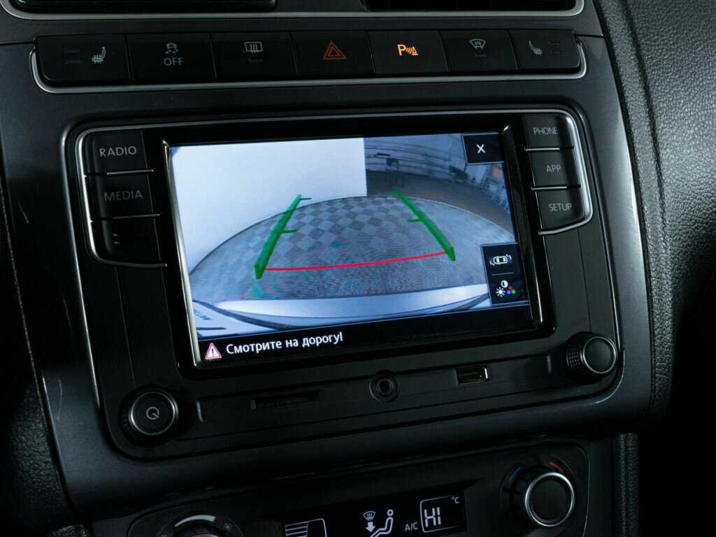 Volkswagen Polo с пробегом — 2019 год. Фото: #12