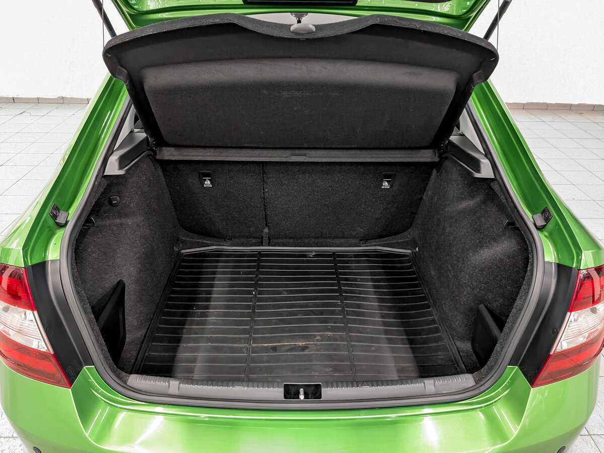 Skoda Rapid с пробегом — 2018 год. Фото: #9