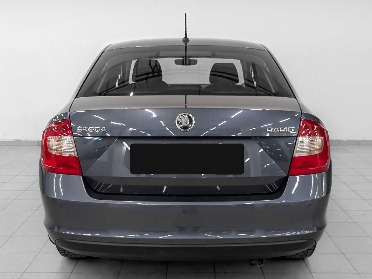 Skoda Rapid с пробегом — 2016 год. Фото: #5