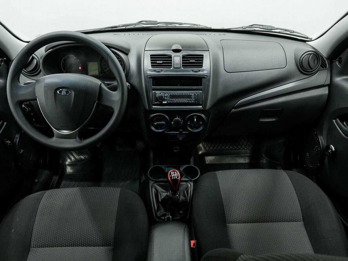 Lada (ВАЗ) Kalina с пробегом — 2013 год. Фото: #9