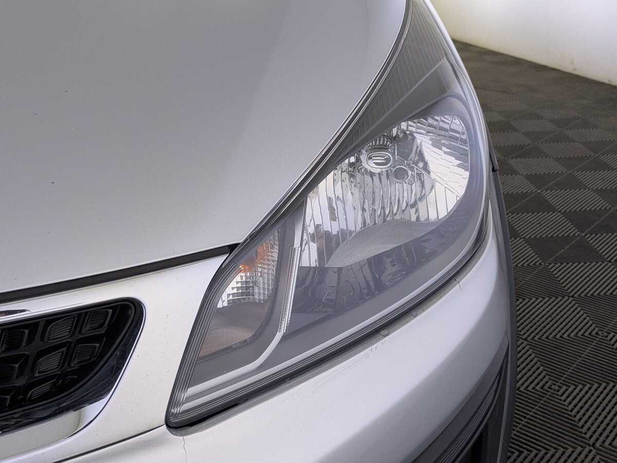 Kia Rio с пробегом — 2020 год. Фото: #9