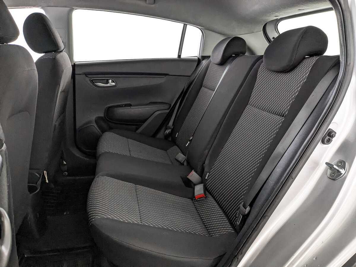Kia Rio с пробегом — 2020 год. Фото: #16