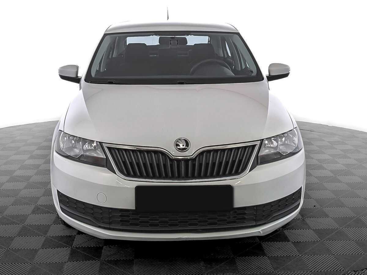 Skoda Rapid с пробегом — 2017 год. Фото: #1